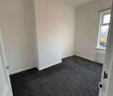 Chisholm Street, Manchester, M11 - Photo 3