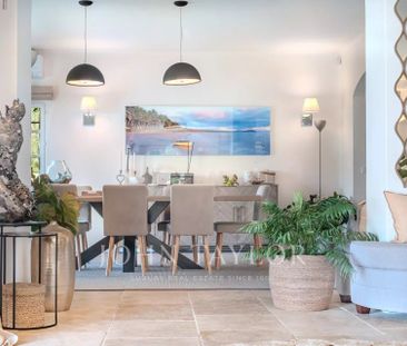 Maison à louer La Colle Sur Loup, Cote d'Azur, France15 000 EUR / Mois - Photo 6