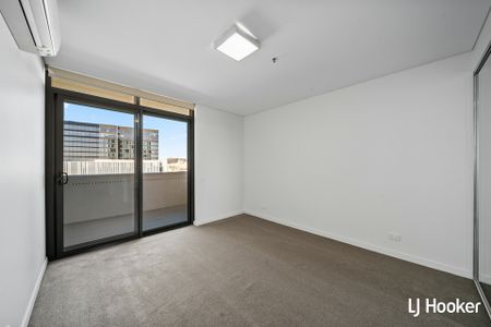 154/41 Chandler Street, Belconnen ACT - Photo 3