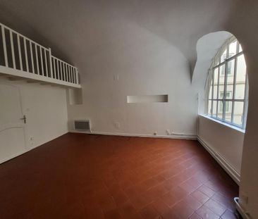 Location Appartement 1 pièce 30m² LYON 2ème - Photo 1