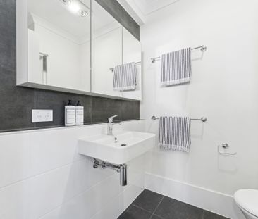 16A Bridgman Road, Findon - Photo 6