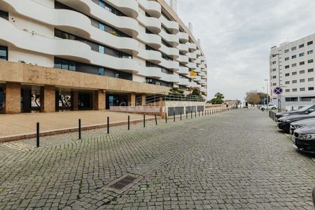 Parque das Nações, Lisbon - Photo 2