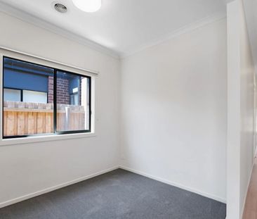 4 Bedroom Family Home! - Photo 1