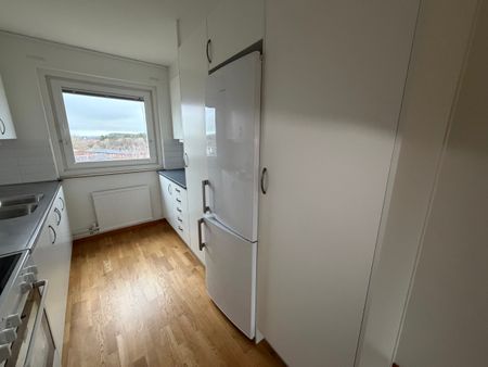 Hagebygatan 172 – 3rok (lgh 1501) - Photo 2