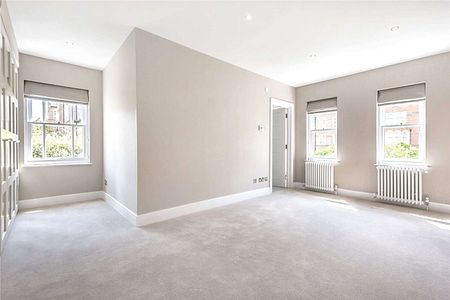 A beautifully presented four bedroom townhouse in the popular Virginia Park development. - Photo 5