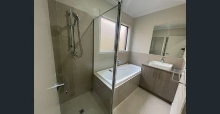 Modern House For Lease - Photo 5