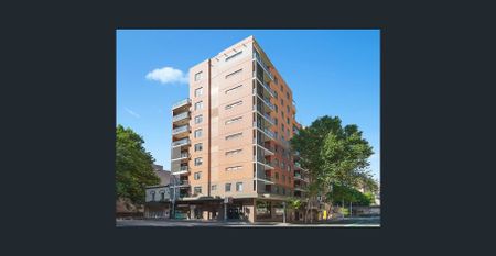 PARTIALLY FURNISHED APARTMENT IN ULTRA CONVENIENT LOCATION - Photo 4