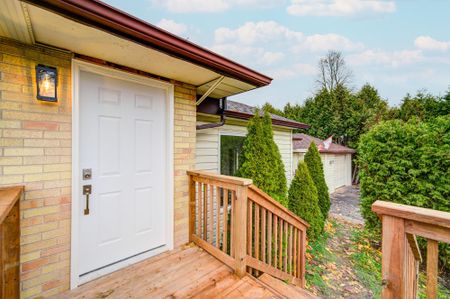 For Lease - (LOWER) 705 Glenforest Street, Oshawa, Ontario - Photo 5