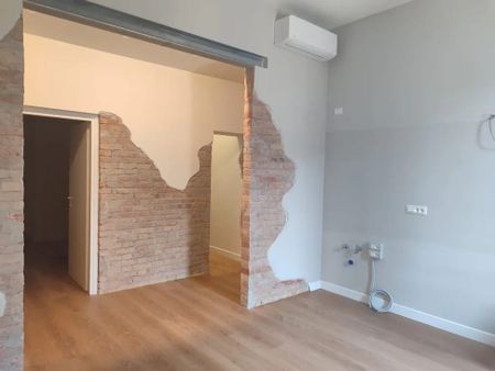 Via Nicolò Miretto, Padova, Veneto 35134 - Photo 2