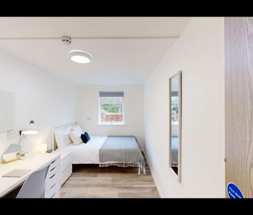 Room in a Shared Flat, Russell St, NG7 - Photo 2