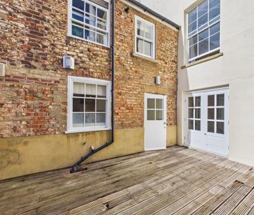3 bedroom apartment to rent - Photo 5