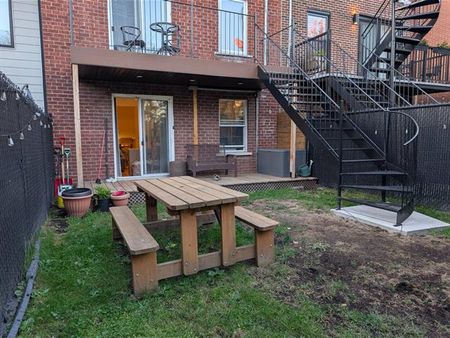 Unit None: Entire unit - Photo 3