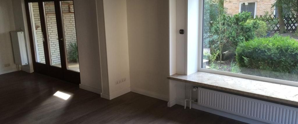 Schöne Terrassenwohnung mit Wintergarten - Foto 1