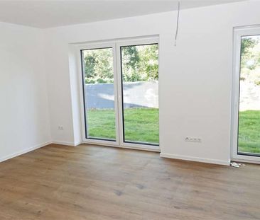 Schöne Neubauwohnung mit Terrasse in guter Lage von Schortens! - Foto 4
