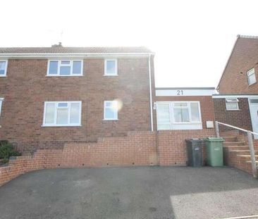Bournes Crescent, Halesowen, West Midlands, B63 - Photo 1