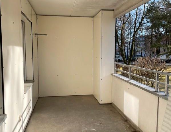 Da kommt man gern Heim! Geräumige, frisch renovierte 4-Zimmer-Wohnung mit Balko und Einbauküche - Foto 1