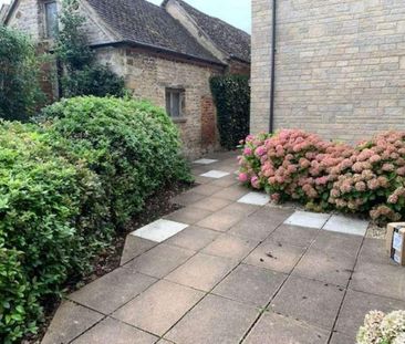 Thames Court, Eynsham, OX29 - Photo 4