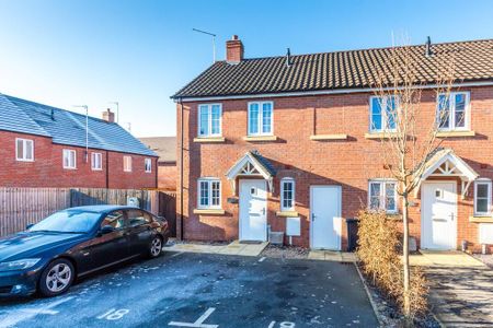 2 bedroom end of terrace house to rent - Photo 3