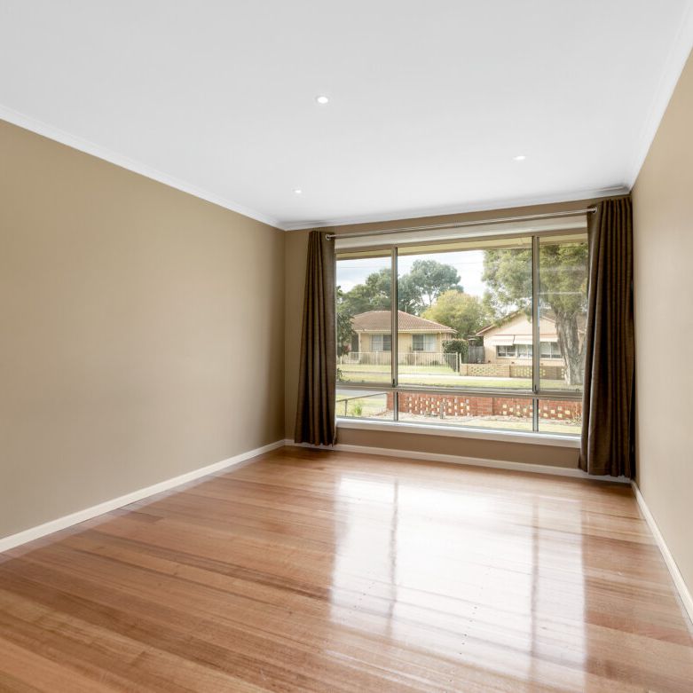 36 Buffalo Ave Corio - Photo 1