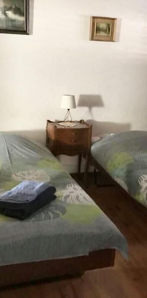 Small furnished studio on the 1st floor (near Sallaz) - Photo 1