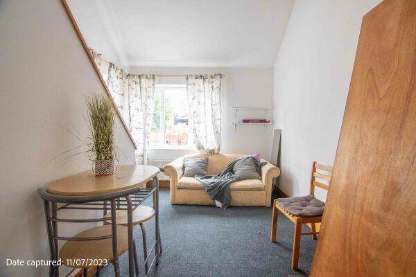 136 Flat D Lawrence Street - Photo 1