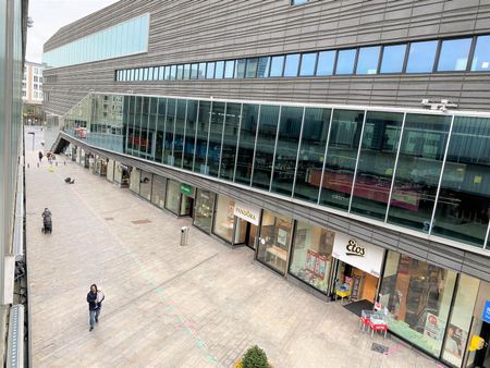 Appartement te huur: Stadhuisplein 80 1315 XB Almere - Foto 2