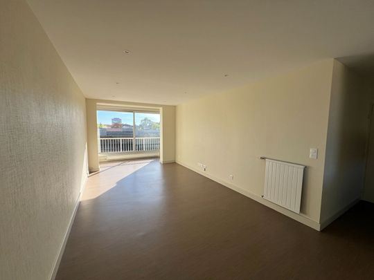 Location Appartement 3 pièces 91m² - Photo 1