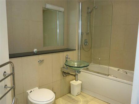 2 bedroom apartment to rent - Photo 5