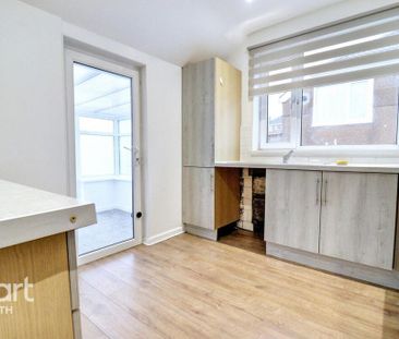 2 bedroom bungalow to rent - Photo 3