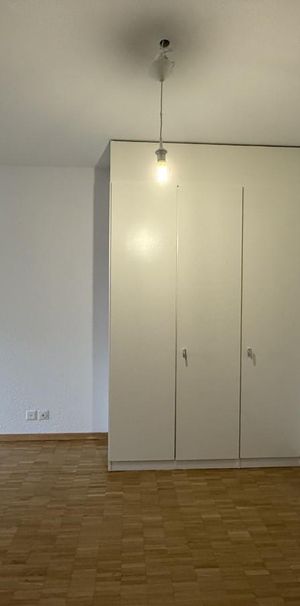 Grand studio proche du centre ! - Photo 1