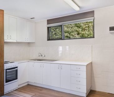 Affordable one bedroom home in sought after location - Photo 5