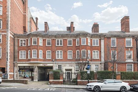 1 bedroom apartment in Claremont Court, Queensway W2. - Photo 2