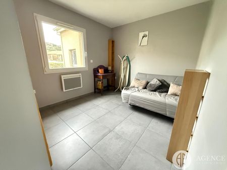 À Louer – Superbe Maison de Plain-Pied Meublée de 83 m² – Secteur de St Victor - Photo 2