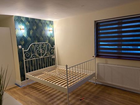 Studio Flat, Orchard Close, NW2 - Photo 3