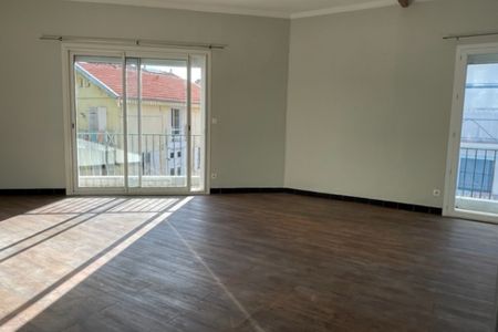 T3 place Emile Zola - Photo 4