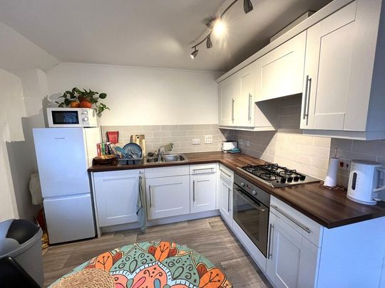 2 bedroom flat to rent - Photo 1