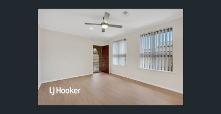 THIS ONE'S A WINNER! LOW-MAINTENANCE WITH PLENTY OF SPACE TO MOVE! - Photo 2