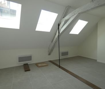Location Appartement 3 pièces 59m² BEAUNE 21200 - Photo 2