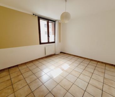 Location Appartement 1 pièce 24m² - Photo 3