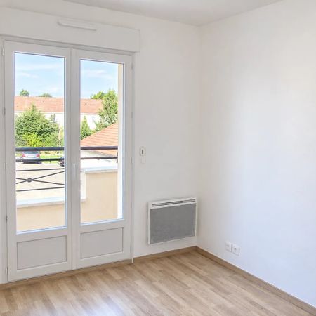 Location Appartement 3 pièces 57m² TOURNAN EN BRIE 77220 - Photo 4