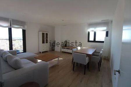 Alquiler de piso en Paseo Martiricos - Foto 2