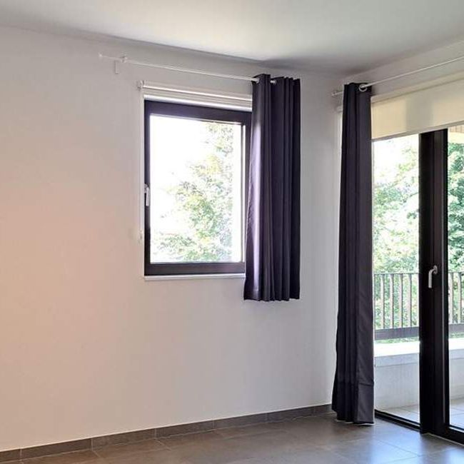 Serviceflat te huur in Borgloon voor € 745 met 1 slaapkamer - Photo 1