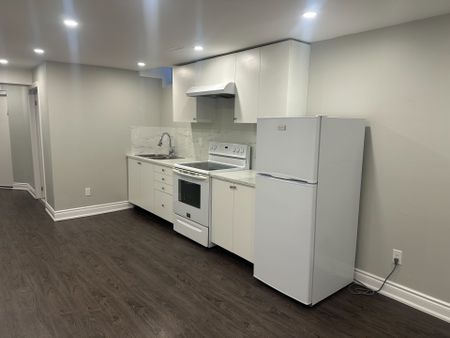 For Lease - 100 Gilmore--Basement Crescent, Vaughan, Ontario - Photo 3