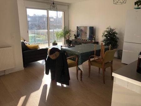 Location Appartement 3 pièces 61m² MONT ST AIGNAN 76130 - Photo 3