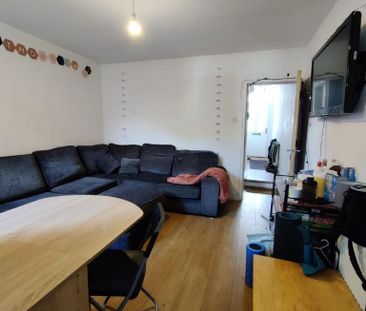 7 bedroom house to rent - Photo 3