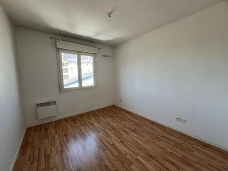 Location Appartement 3 pièces 60m² ORLEANS 45100 - Photo 3