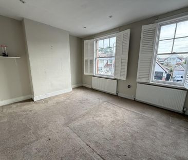 3 bedroom end of terrace house to rent - Photo 3