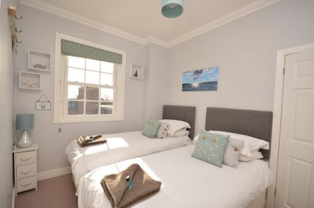 2 bedroom maisonette to rent - Photo 5