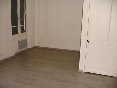 Location Appartement 1 pièce 23m² - Photo 5