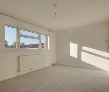 Willow Crescent, Worthing, BN13 - Photo 2